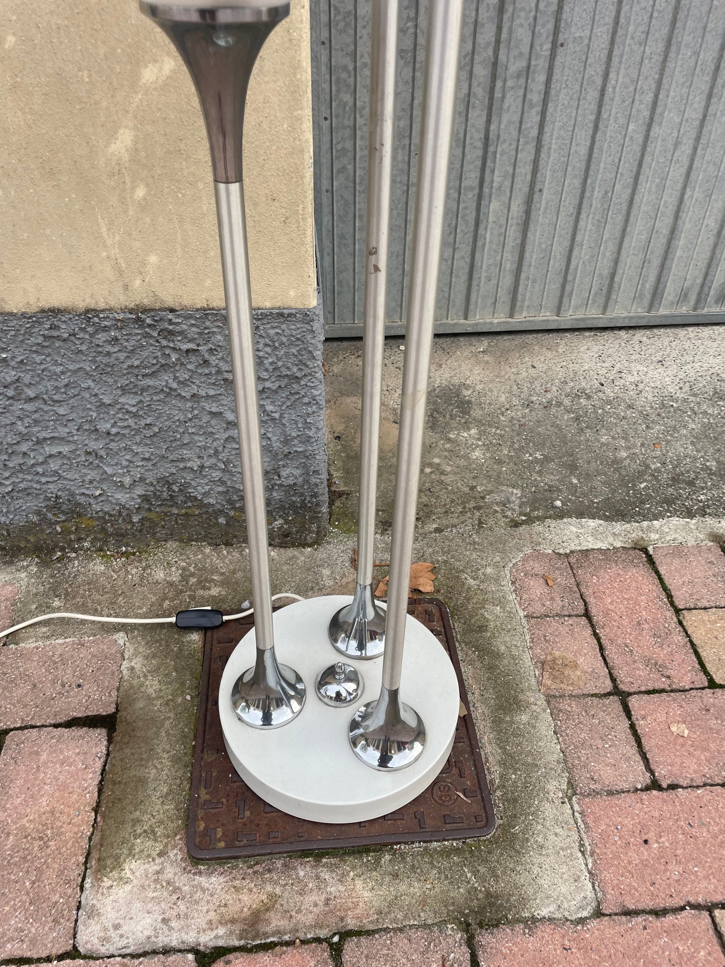 1970s Targetti Sankey style glass and metal floor lamp
