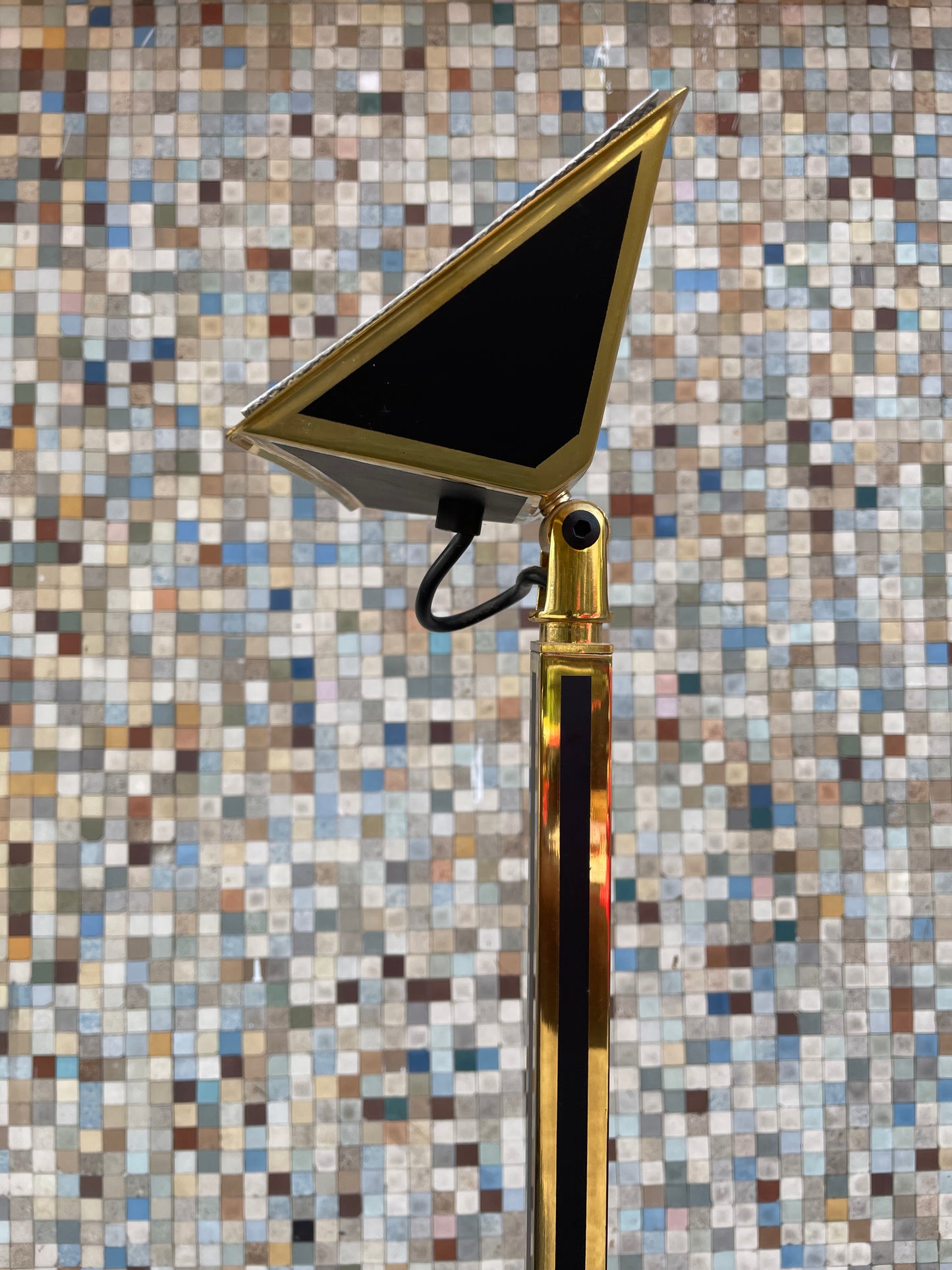 Adjustable brass halogen lamp from the 1980s