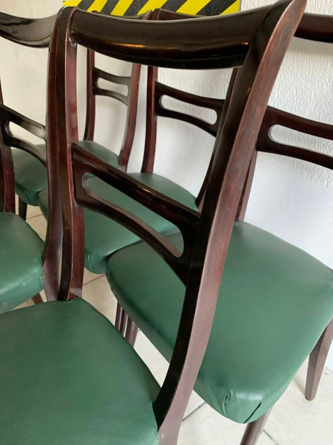 6 chaises Ico Parisi années 1950/60 en bois et skaï