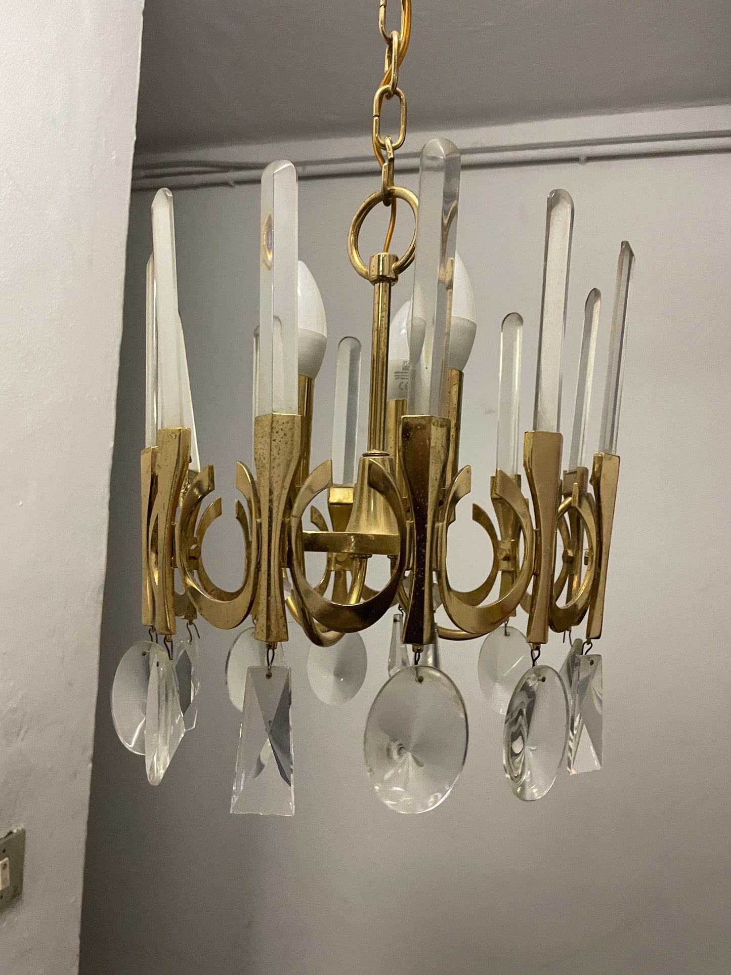 Pair of Sciolari Gaetano chandeliers