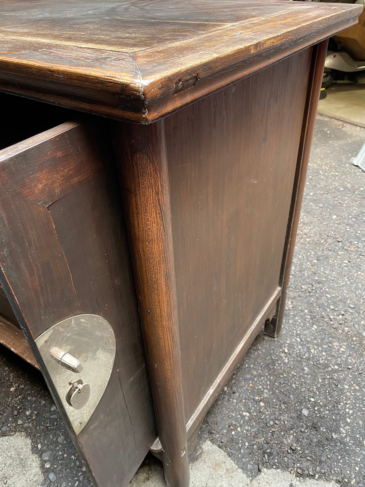 Antique sideboard counter